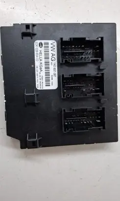 Skoda Octavia Mk2 (1Z) Comfort/convenience module 1K0937087 5DK00965400