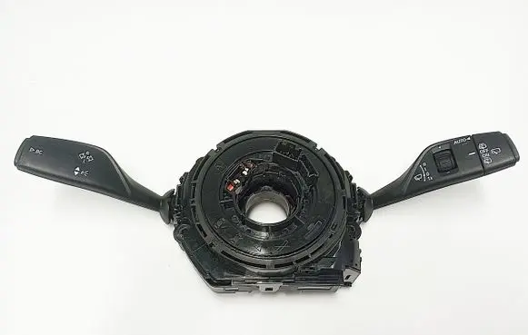 BMW i3 Tailgate/trunk/boot open switch BMWI3ZESPOLONYEU