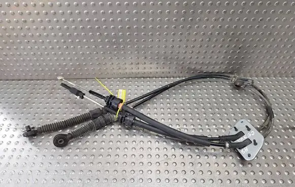 Mazda 6 Gear shift cable linkage 