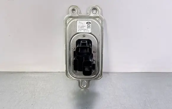 Jaguar F-Pace Fuel injection pump control unit/module GX7314B526AC