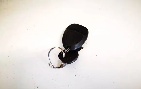 Chevrolet HHR Ignition key/card 
