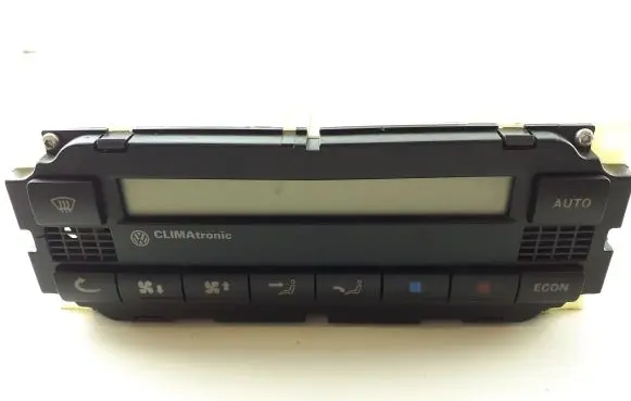 Volkswagen PASSAT B5 Climate control unit 3B1907044A KL4042