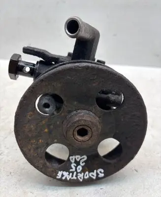 KIA Sportage Power steering pump 571002E200 5602G001