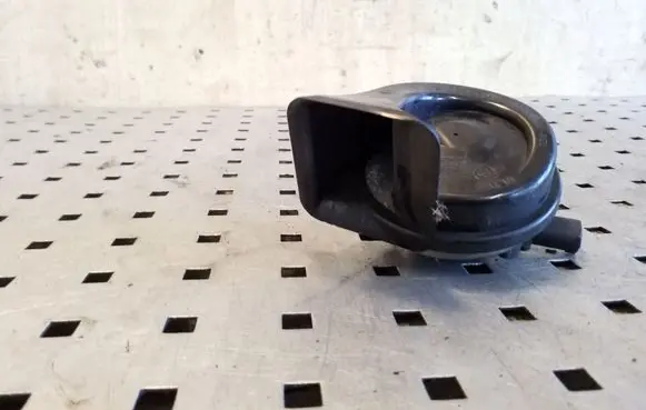 BMW X3 E83 Horn signal 024148