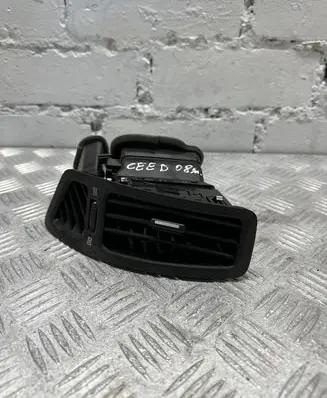 KIA Ceed Dashboard side air vent grill/cover trim 974801H000