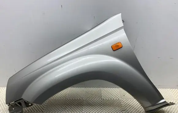 Nissan X-Trail T30 Fender