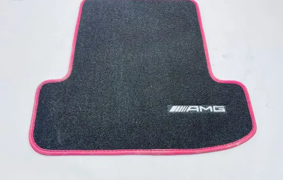 Mercedes-Benz C W204 Rear floor mat A2046844003 0100706365 Q0012006