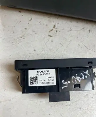 Volvo XC90 Tailgate opening switch 31443873 T18450553802