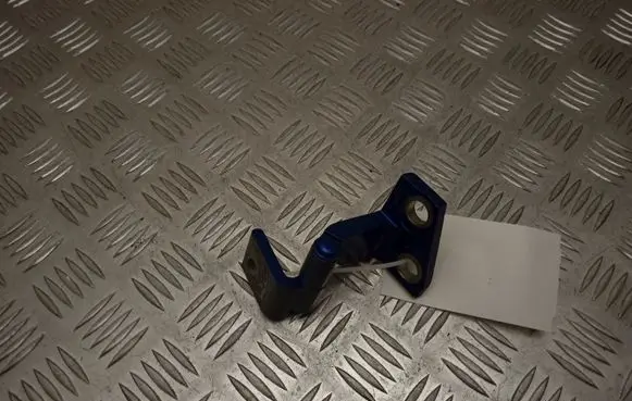 Lexus RX 450H Front door lower hinge 
