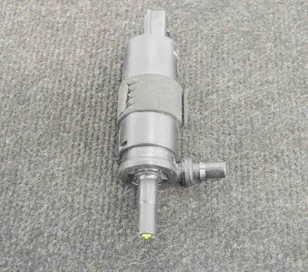 Audi A5 Windscreen/windshield washer pump 8W0955647