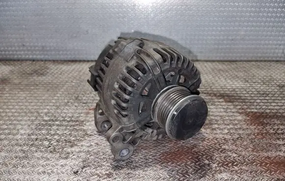 Volkswagen Caddy Generator/alternator 06F903023E