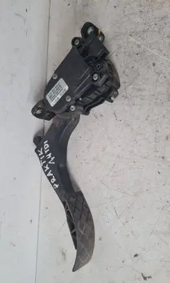 Skoda Praktik (5J8) Accelerator throttle pedal 6PV00849501 6Q1721503B