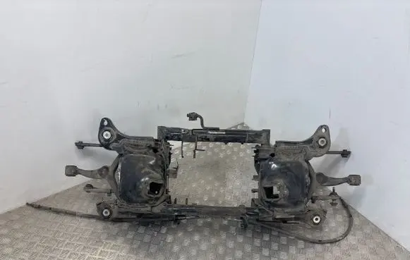 Peugeot 3008 I Rear subframe 9819467980 9810467980 7HJGS10000049T