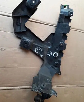 Renault Scenic II - Grand scenic II Rear bumper mounting bracket 8200228454