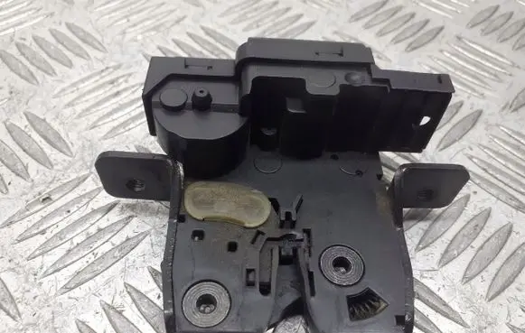 Renault Laguna III Engine bonnet/hood lock/latch loop/hook 8200747429B
