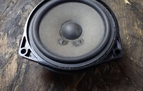Mercedes-Benz GL X166 Panel speaker A1668202302