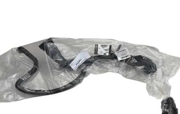 Land Rover Range Rover L322 Engine coolant pipe/hose LR080119 CPLA8260DD