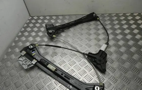Mercedes-Benz SL R231 Rear window wiper mechanism A2317200146 T6965