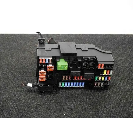 Opel Mokka Fuse box set 2109261