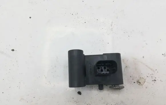 BMW X3 E83 Airbag deployment crash/impact sensor 6911003 050905