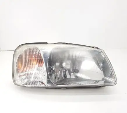 Hyundai Accent Headlight/headlamp 85029101 UPM60GF20