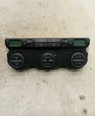 Volkswagen PASSAT B6 Climate control unit
