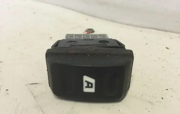 Citroen Xsara Picasso Electric window control switch