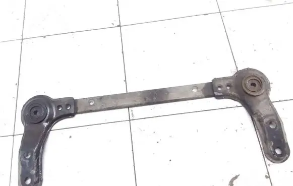 Nissan X-Trail T31 Bottom radiator support slam panel 