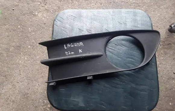 Renault Laguna II Front fog light trim/grill 000009745