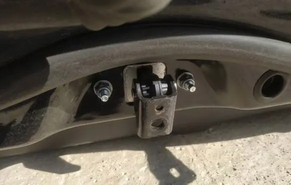 Ford Kuga I Front door check strap stopper 