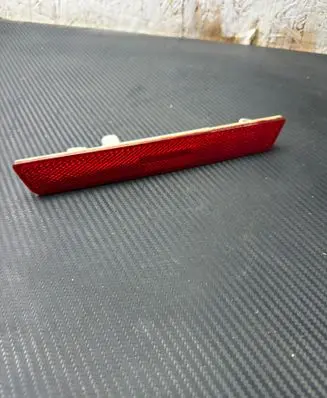 Dodge Challenger Rear tail light reflector 68195796AB