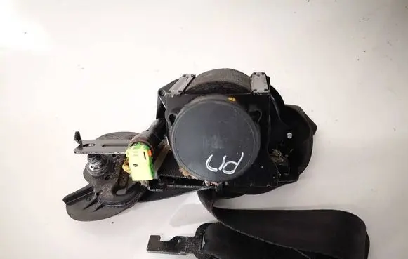 KIA Optima Front seatbelt 88820d4200 88820-d4200
