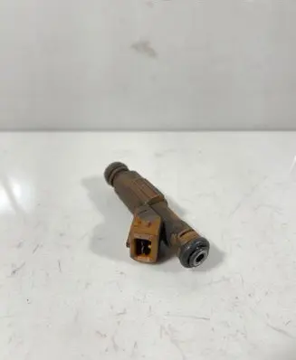 Volvo XC70 Fuel injector 0280155831 9186340
