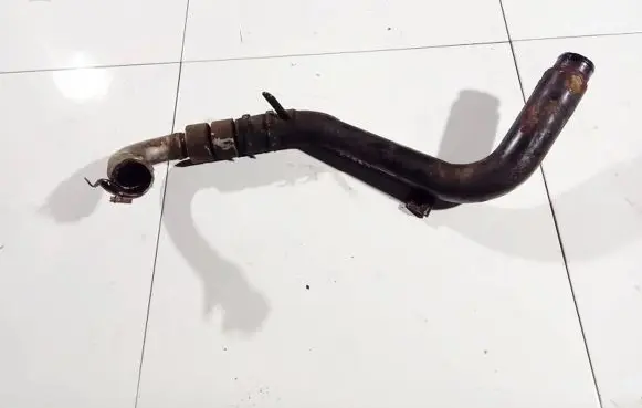 Intercooler hose/pipe