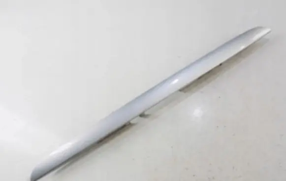 Mercedes-Benz E W210 Tailgate trim