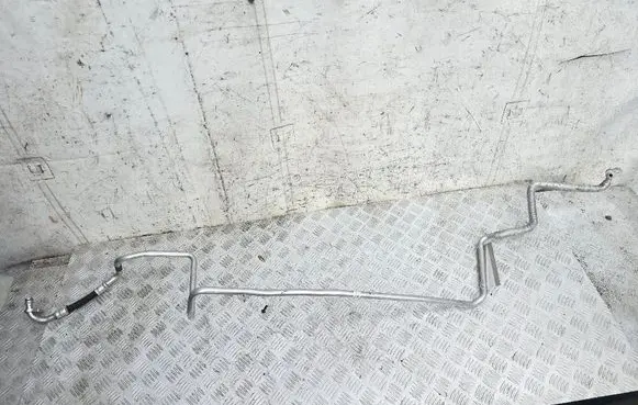 Volkswagen Atlas Air conditioning (A/C) pipe/hose 3QF816885