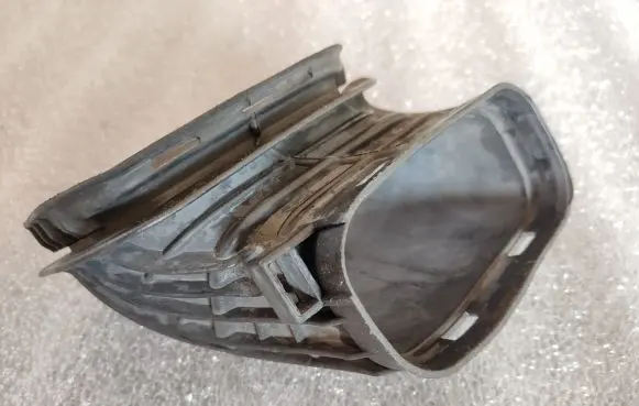 BMW M3 F80 Air intake duct part 7613157 13717613157