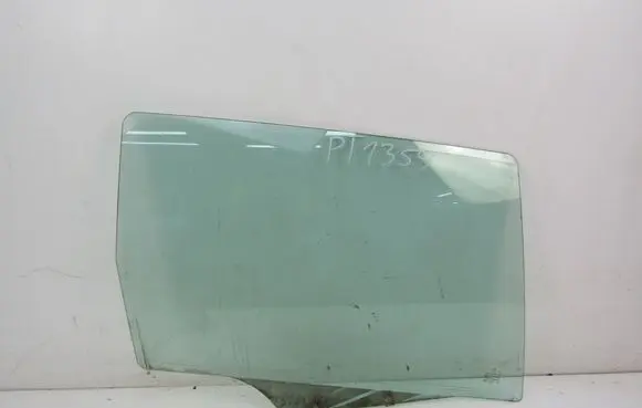 Peugeot 307 Rear door window glass 