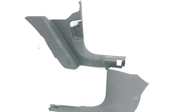 Foot area side trim