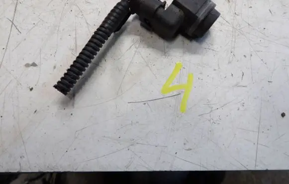 Nissan Qashqai Parking PDC sensor 28438BG00A 607039 1307082042