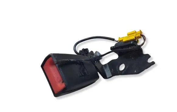 Mercedes-Benz E C207 W207 Rear seatbelt buckle A2048600969