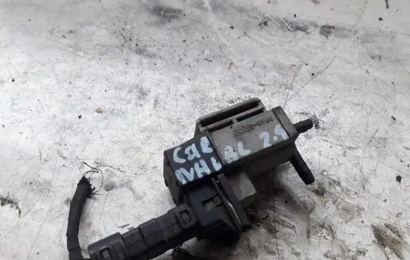 KIA Carnival Vacuum valve 351202A400