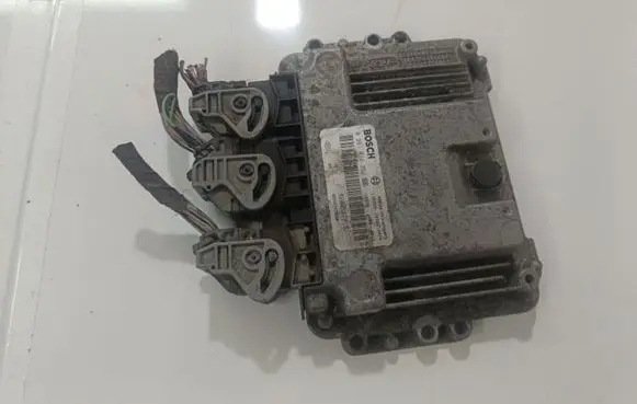Renault Laguna II Engine control unit/module 0281014352