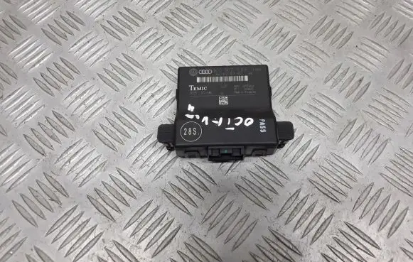 Skoda Octavia Mk2 (1Z) Fuse box set 1K0907530F
