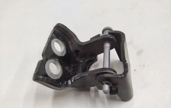 Rear door upper hinge