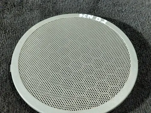 Side speaker trim/cover