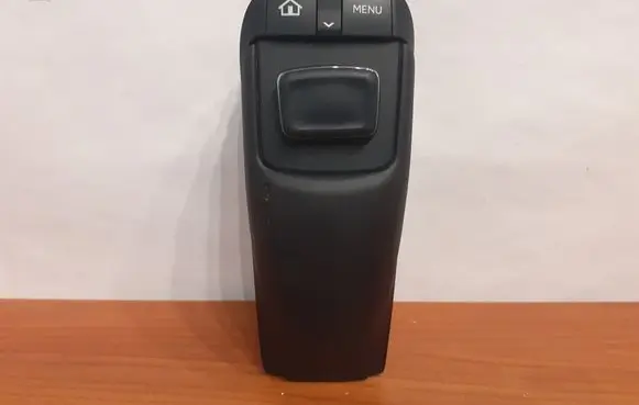 Lexus RX 330 - 350 - 400H Head unit multimedia control 8478048130 3811