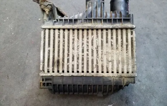 Toyota Avensis T250 Intercooler radiator 873067D IA1097