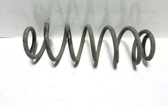 Volkswagen Golf VII Rear coil spring 5Q0511121AF