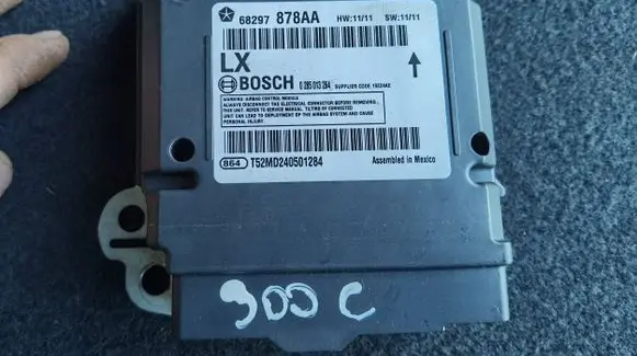 Chrysler 300C Airbag control unit/module 68297878AA T52MD240501284
